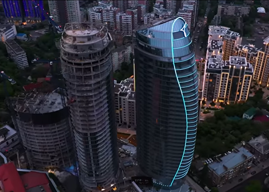 Ход строительства ЖК Taryan Towers, июнь, 2021 год