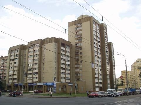Киев, Тростянецкая ул., 47