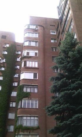 Продаж 4-кімнатної квартири 176 м², Володимира Вернадського вул., 35