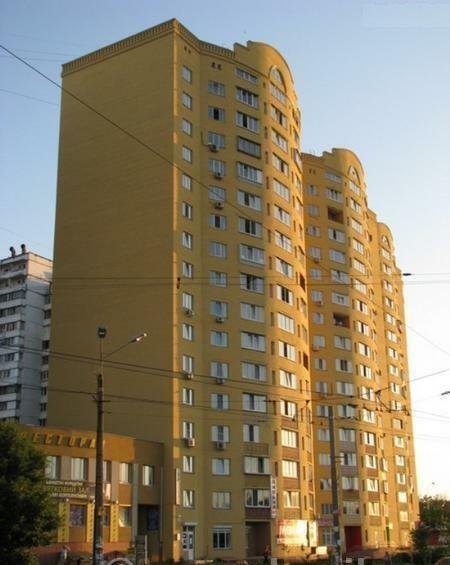Киев, Миропольская ул., 39