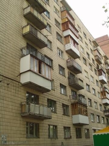 Киев, Юрия Ильенко ул., 83