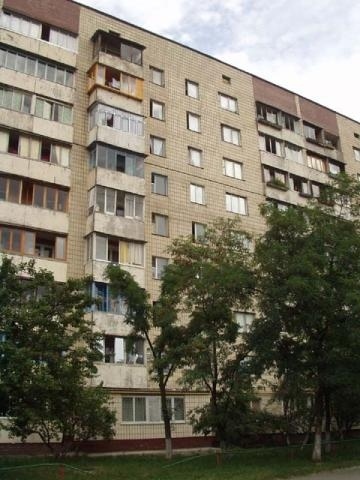 Киев, Перова бул., 48