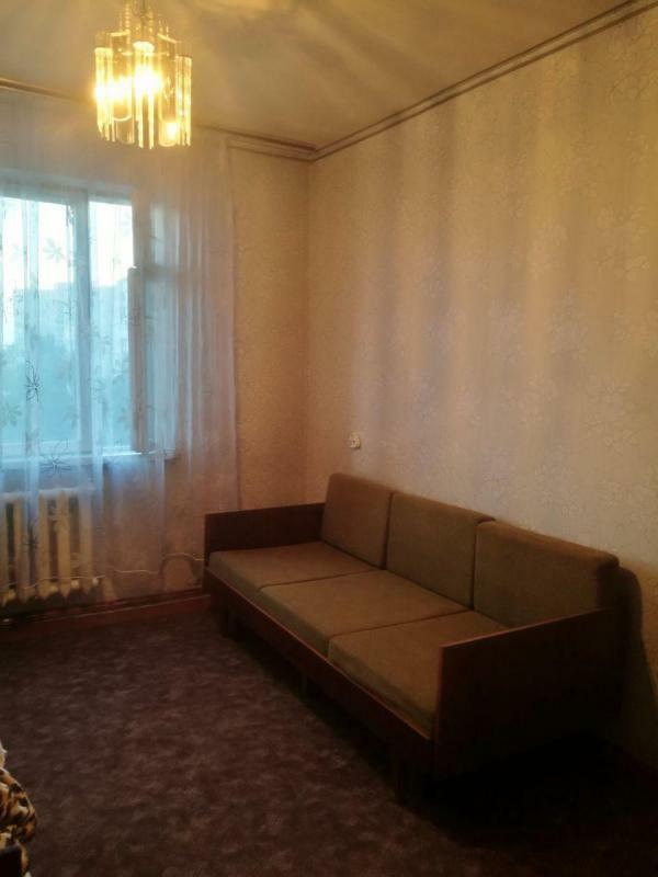 Продаж 1-кімнатної квартири 36 м², Фастівська вул., 28