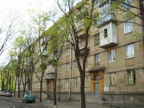 Продажа 4-комнатной квартиры 98 м², Искровская ул., 3