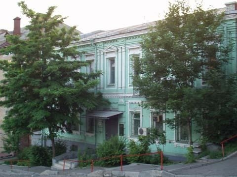 Киев, Шелковичная ул., 50