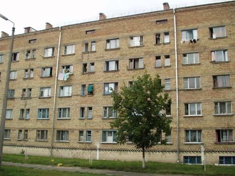 Киев, Юрия Литвинского ул., 37