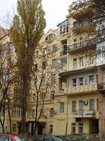 Киев, Пушкинская ул., 21Б