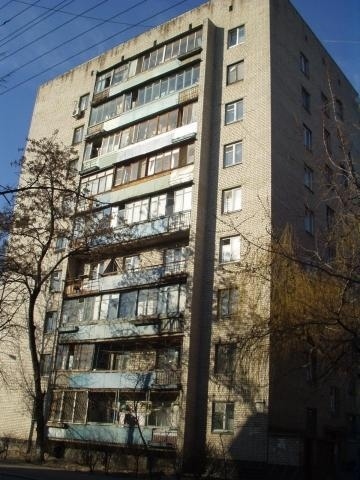 Киев, Почайнинская ул., 62