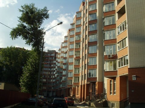 Продажа 3-комнатной квартиры 90 м², Хмельницкая ул., 10
