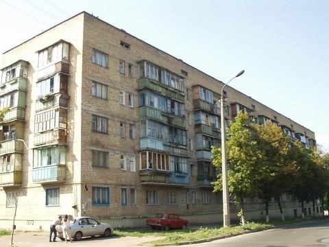 Киев, Максима Берлинского ул., 31