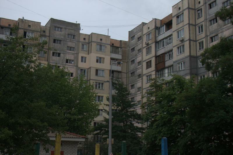 Киев, Героев Днепра ул., 45