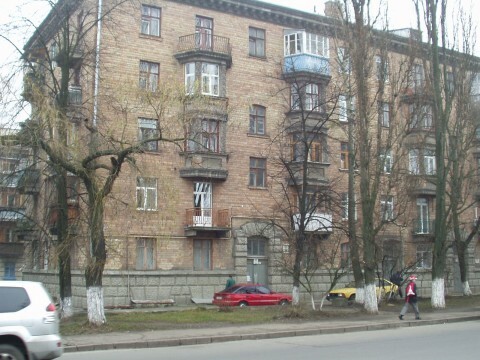 Киев, Гарматная ул., 35