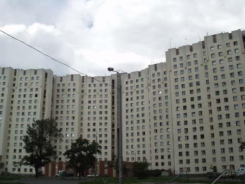 Киев, Азербайджанская ул., 8Б