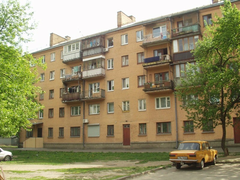 Киев, Семьи Идзиковских ул., 37А