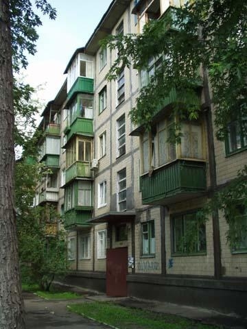 Киев, Верховного Совета бул., 16