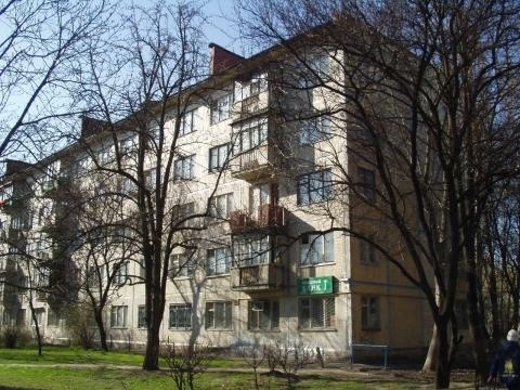 Киев, Соломенская ул., 35