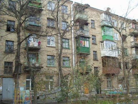 Киев, Щекавицкая ул., 36