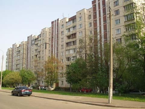 Киев, Лукьяновская ул., 27