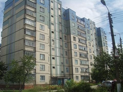 Киев, Путивльская ул., 40