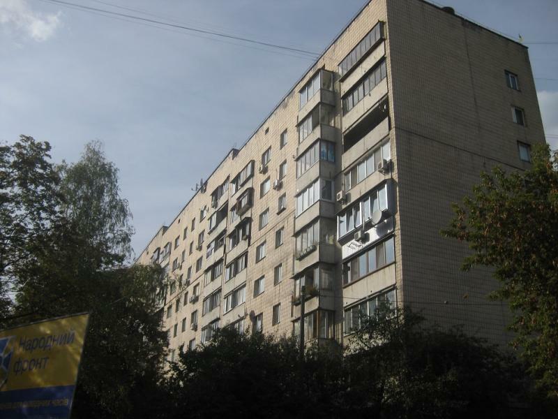 Киев, Дегтяревская ул., 6