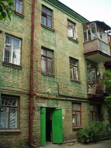 Киев, Дмитриевская ул., 29