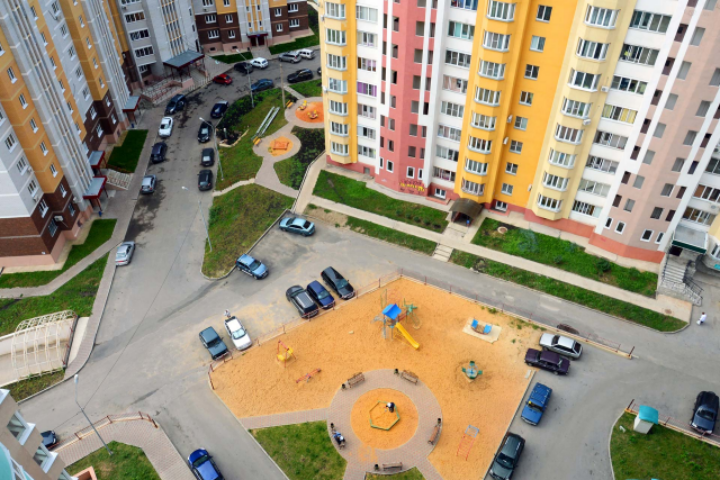 Киевляне просят столичную власть снизить тарифы на обслуживание многоквартирных домов: подробности