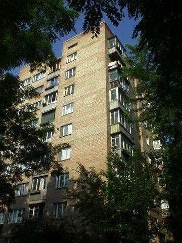 Киев, Гоголевская ул., 43А