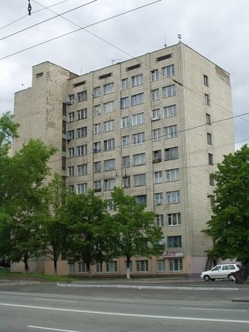 Київ, Юрія Іллєнко вул., 89