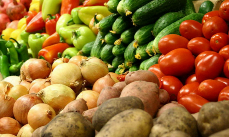 Украинцев готовят к новым ценам на овощи