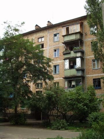 Киев, Милютенко ул., 42А