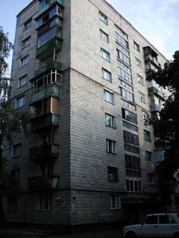 Киев, Михаила Донца ул., 21А