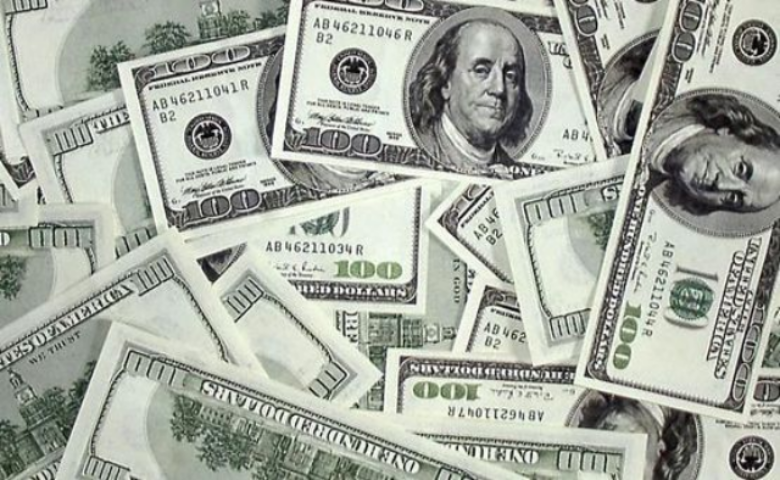 Банкиры: выплаты по НДС спровоцируют подорожание доллара