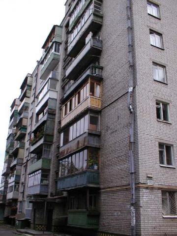Київ, Олент Теліги вул., 55