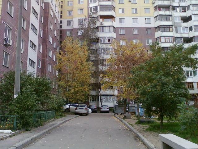 Аренда 3-комнатной квартиры 70 м², Новокрымская ул., 3