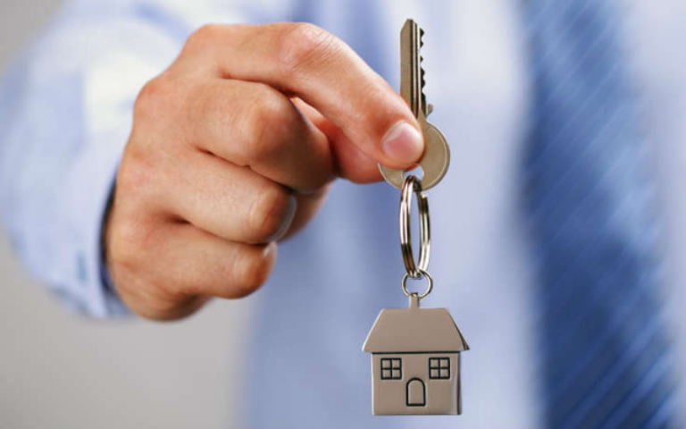 Права владельца жилья: как выписать из квартиры не члена семьи