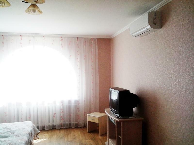 Аренда 1-комнатной квартиры 45 м², Надпольная ул., 230