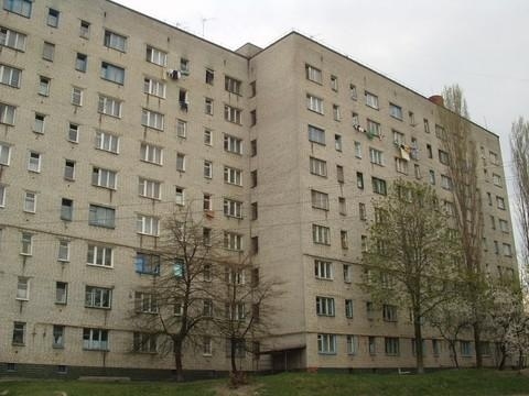Киев, Набережно-Корчеватская ул., 80