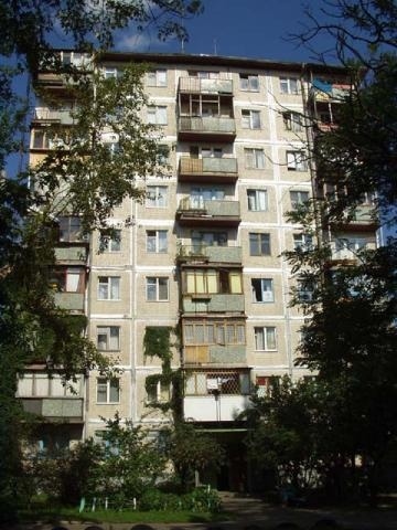 Киев, Сулеймана Стальского ул., 6А