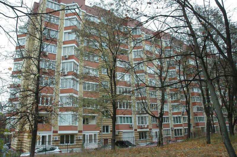 Аренда 2-комнатной квартиры 73 м², Салютная ул., 1Б