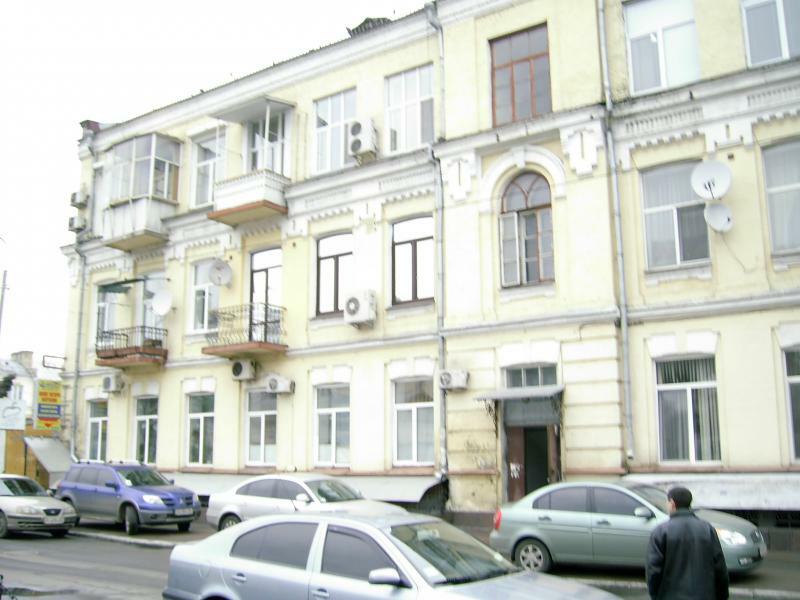 Продаж 2-кімнатної квартири 62 м², Притисько-Микільска вул., 2