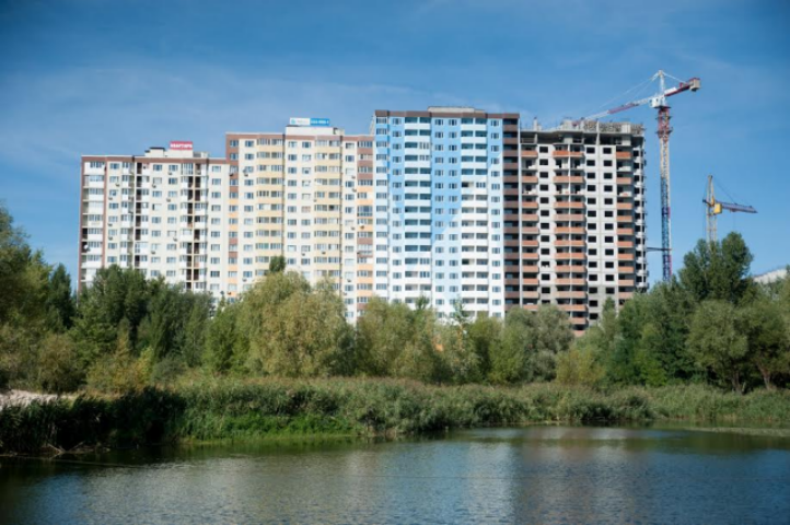 Самовольное строительство в Киеве: кто поможет инвесторам