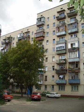 Киев, Здолбуновская ул., 1