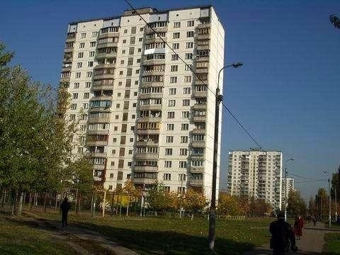 Киев, Александра Архипенко ул., 8Б