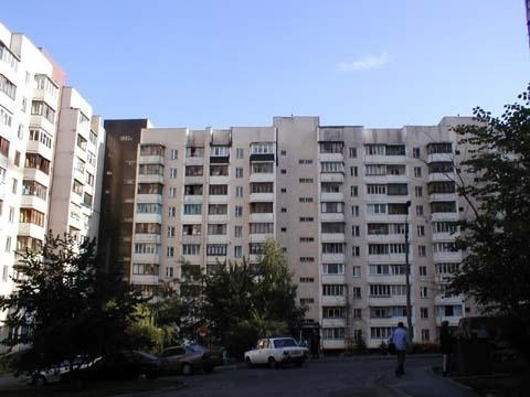 Киев, Василия Стуса ул., 28