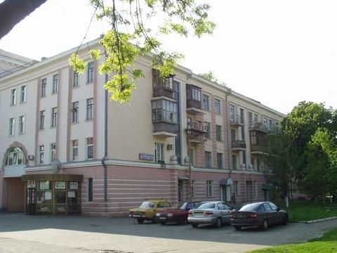 Киев, Кирилловская ул., 123
