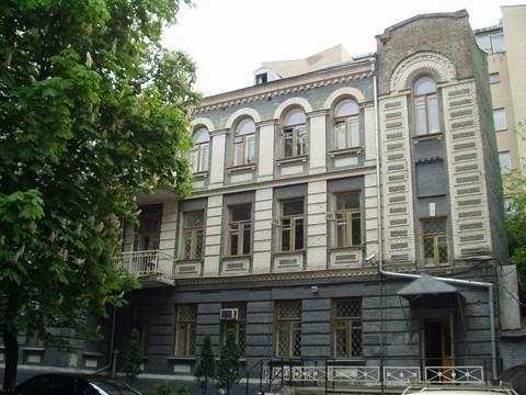 Киев, Богдана Хмельницкого ул., 45Б