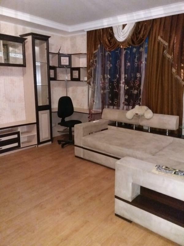 Продажа 1-комнатной квартиры 41 м², Головатого ул., 89