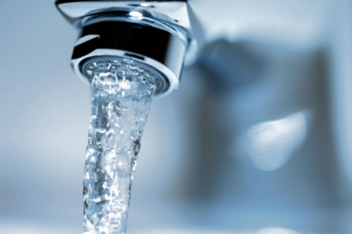 Секреты водоканала: вода, непригодная для питья, должна стоить на 20% дешевле