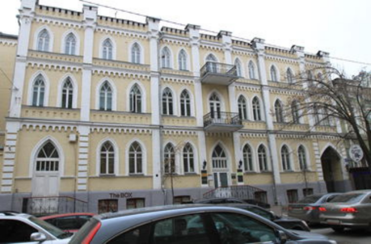 Прогулка по Пушкинской: самый красивый особняк Киева и дом циркача