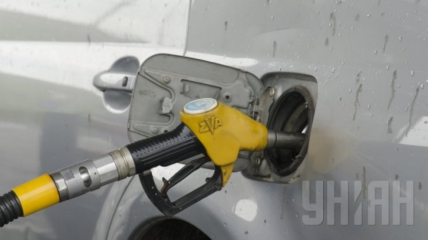 В Украине 95-й бензин может подешеветь на две гривни